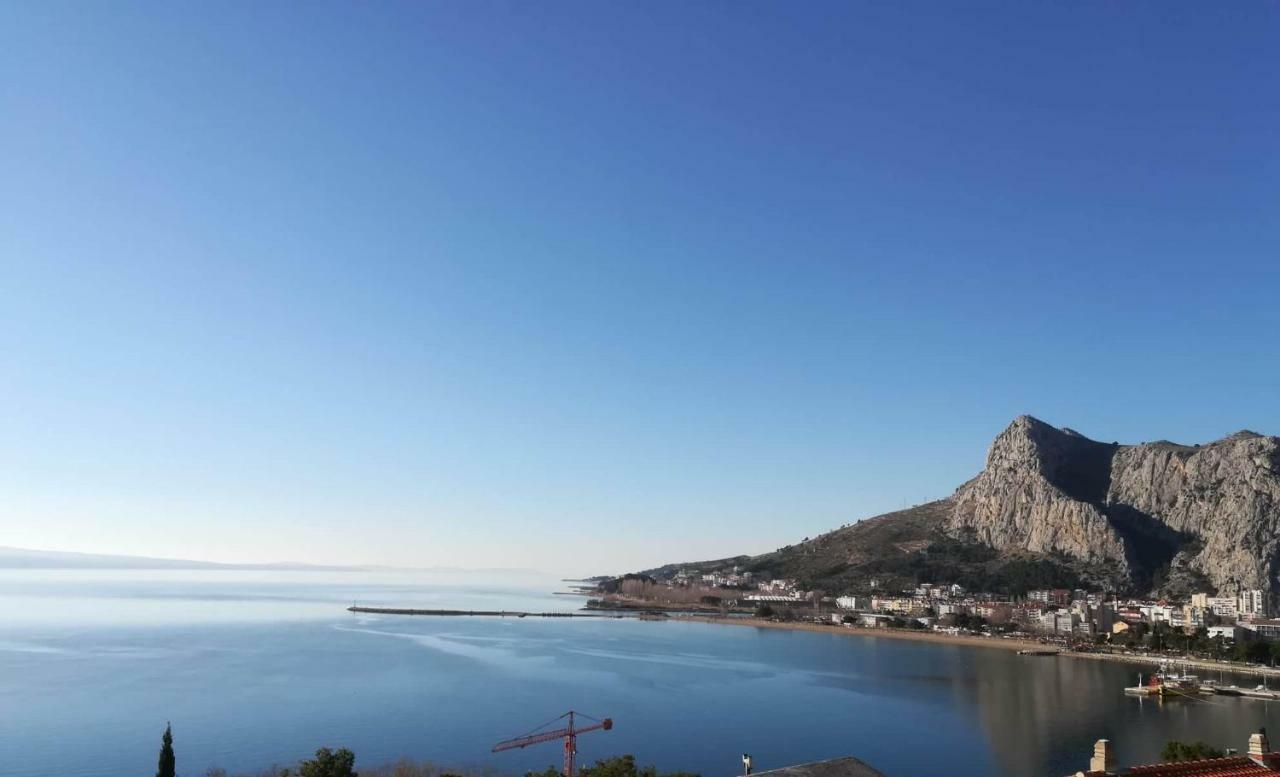 Cosy Sunset Apartment Omiš Eksteriør bilde